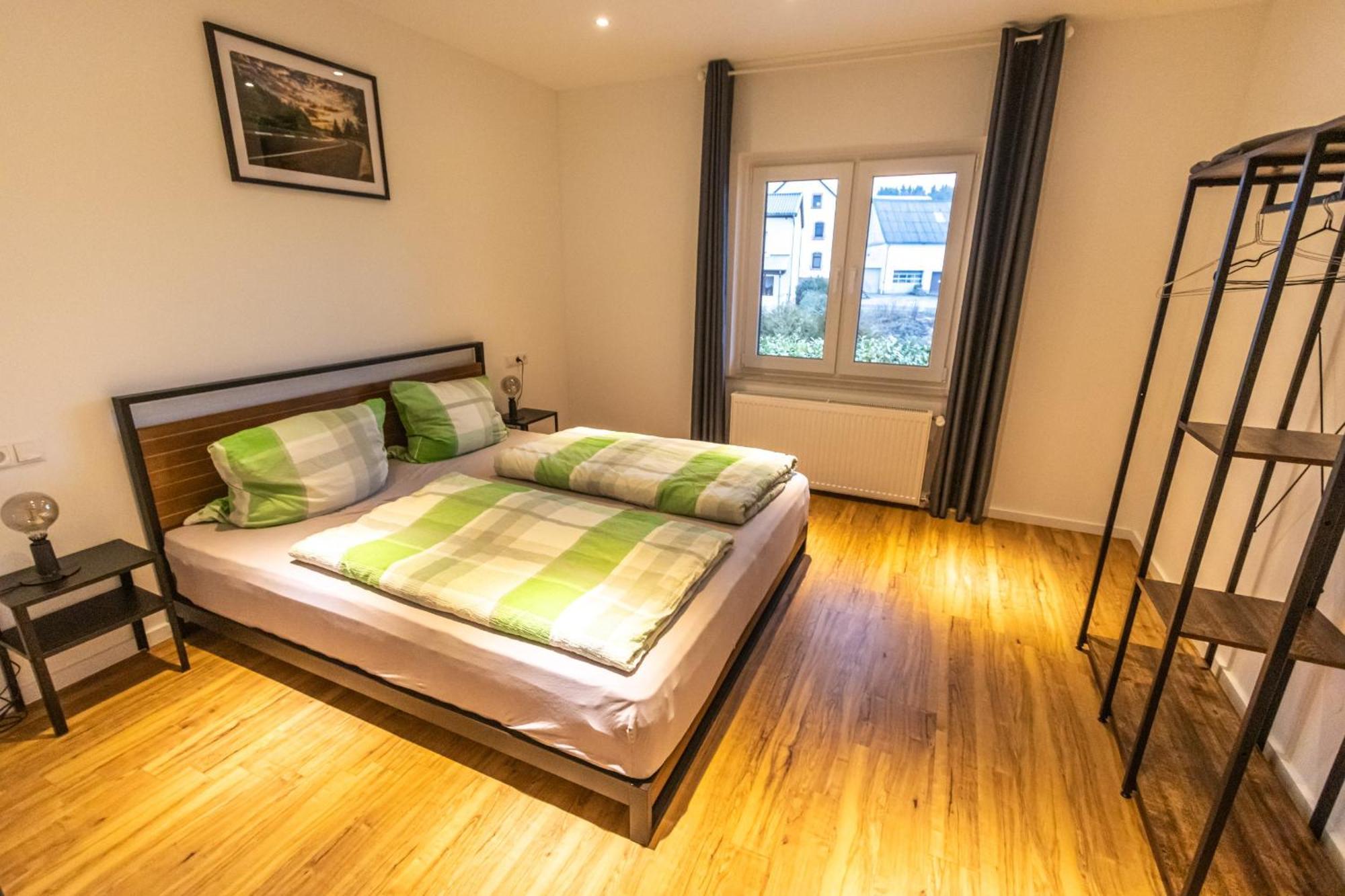 Suedschleife Appartements - Wlan - Direkt Am Ring Reimerath Exterior foto